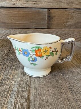 Vintage Leigh Ware creamer from the 1930s